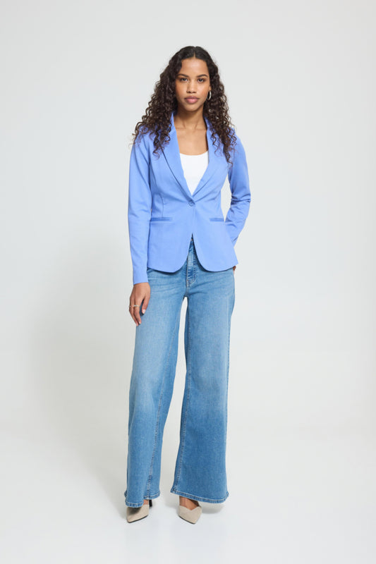 Kate Blazer