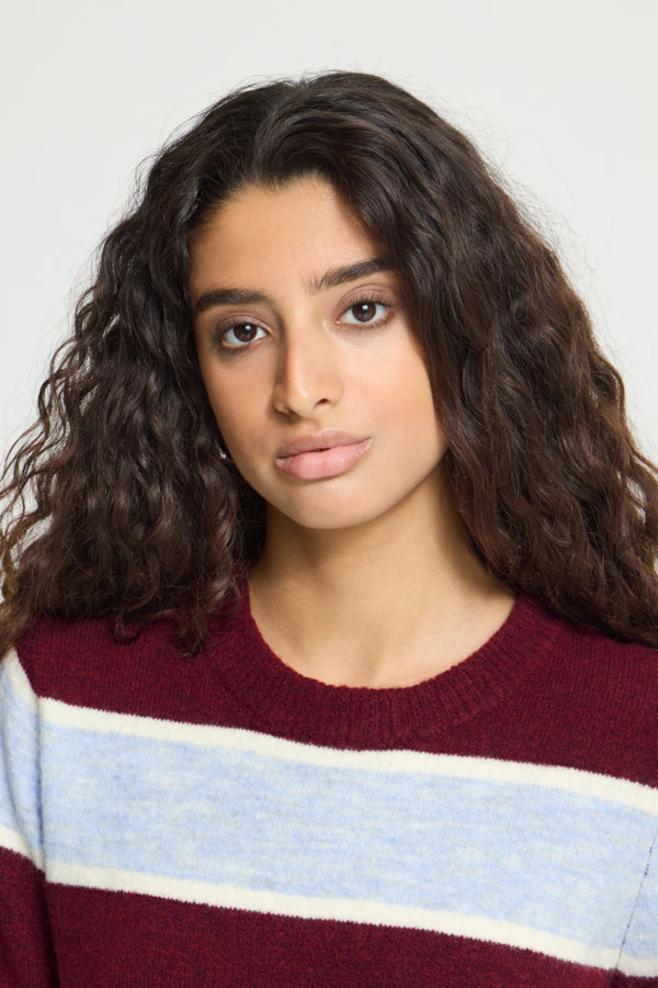 Edeen Long Sleeve Pullover