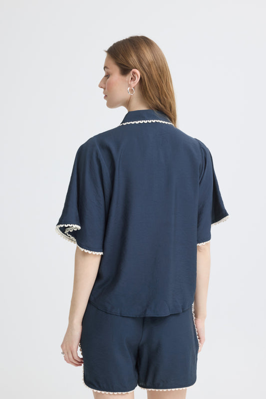 Leni Shirt
