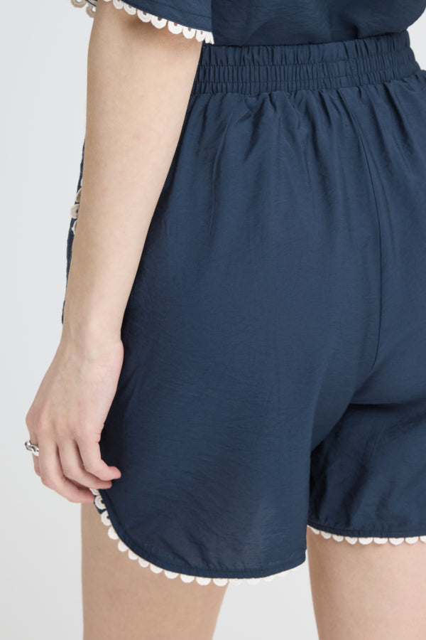 Leni Shorts