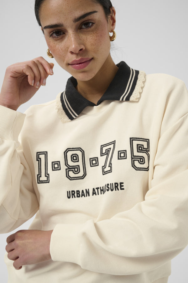 Hyacinth Sweatshirt