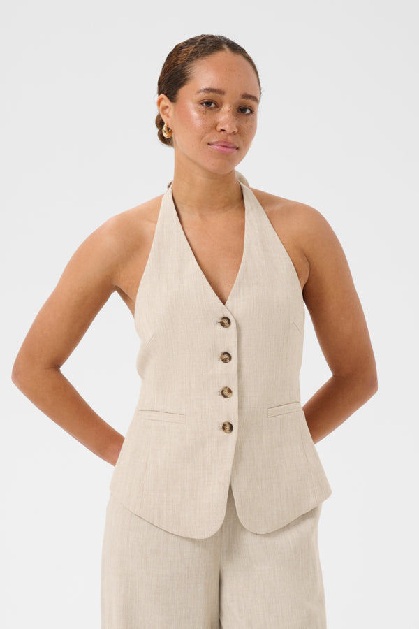 Omila Vest