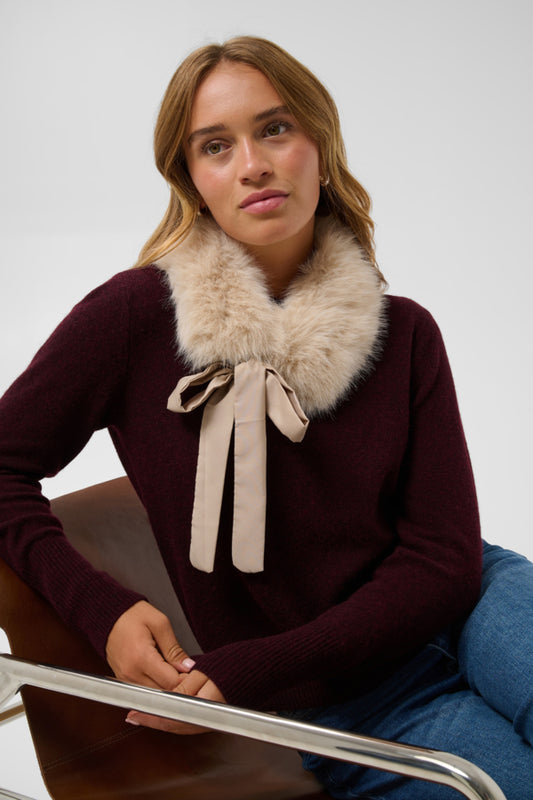 Delores Faux Fur Collar