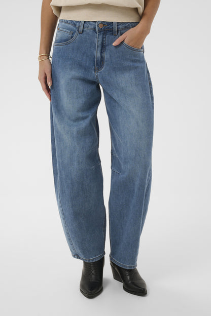 Bahren Ankle Barrel Jeans