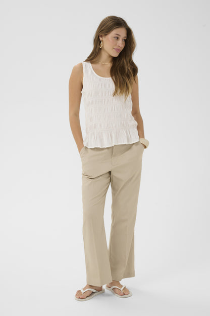 Henva Sleeveless Blouse