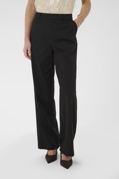 Gia Pant