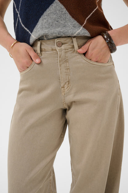 Djuli Barrel Jeans