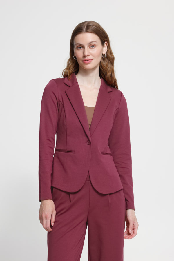Kate Blazer