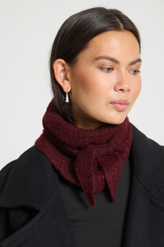 Folthes Scarf