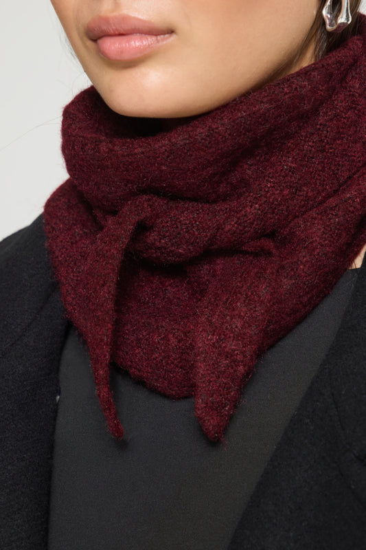 Folthes Scarf