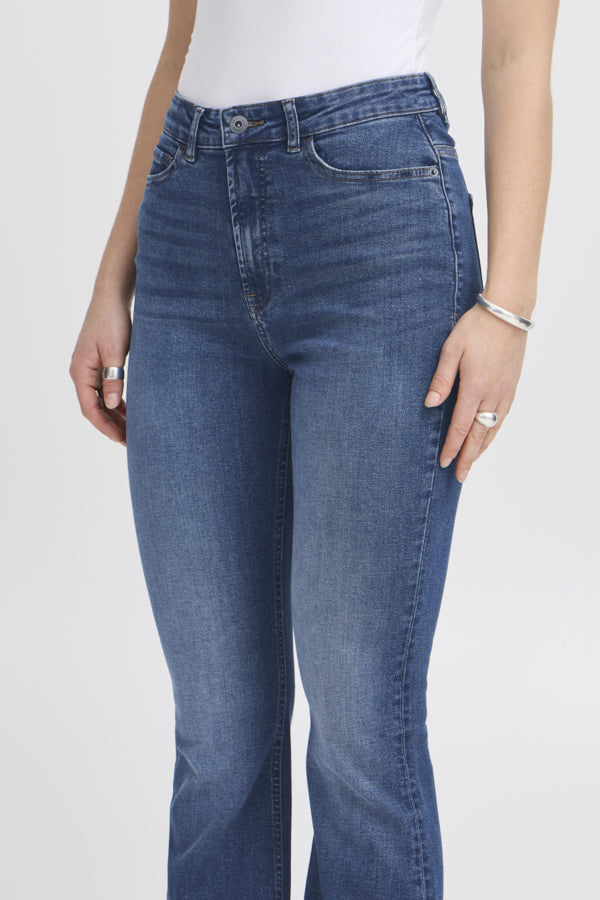 Wiggy Flared Jeans