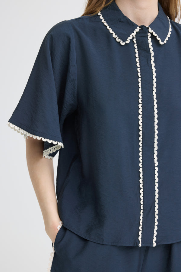 Leni Shirt