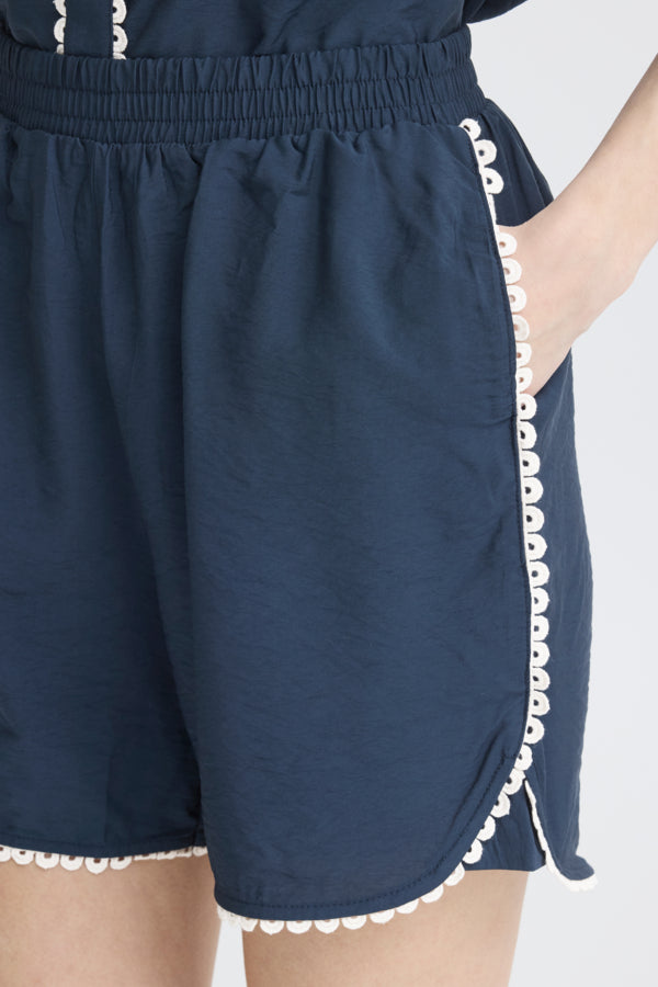 Leni Shorts