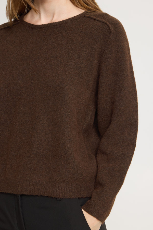 Dasila Long Sleeve Pullover