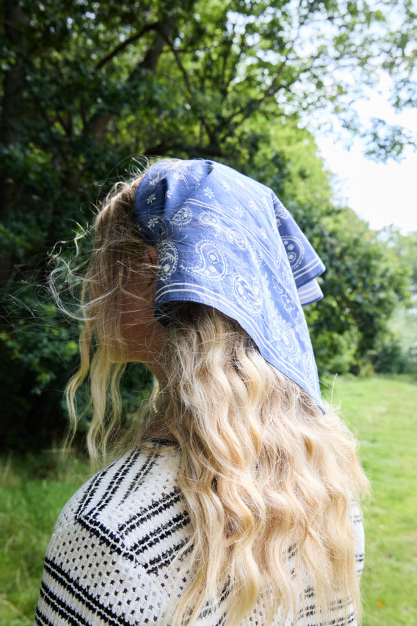 Elouise Scarf