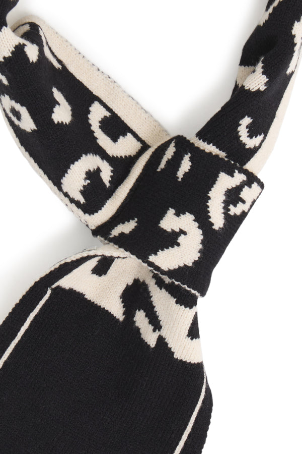 Elina Scarf