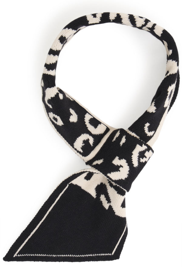 Elina Scarf