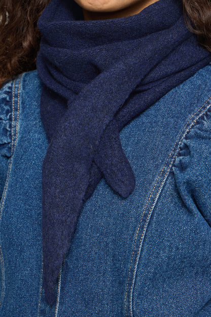 Gry Scarf
