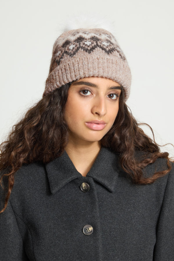 Liv Hat