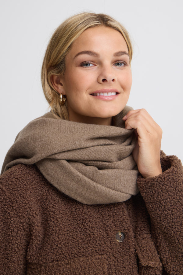 Pasmira Scarf Online Exclusive