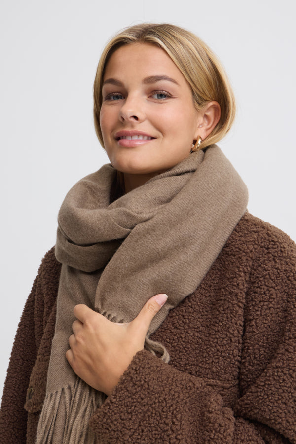 Pasmira Scarf Online Exclusive