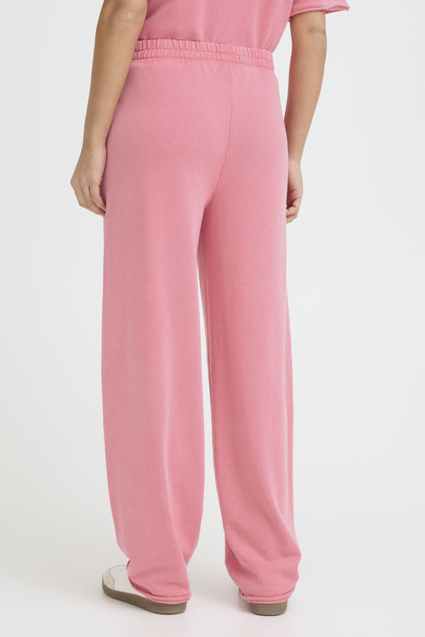 Serafina Pant