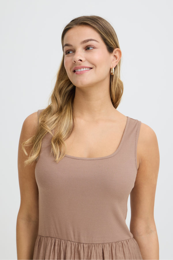 Jundy Dress