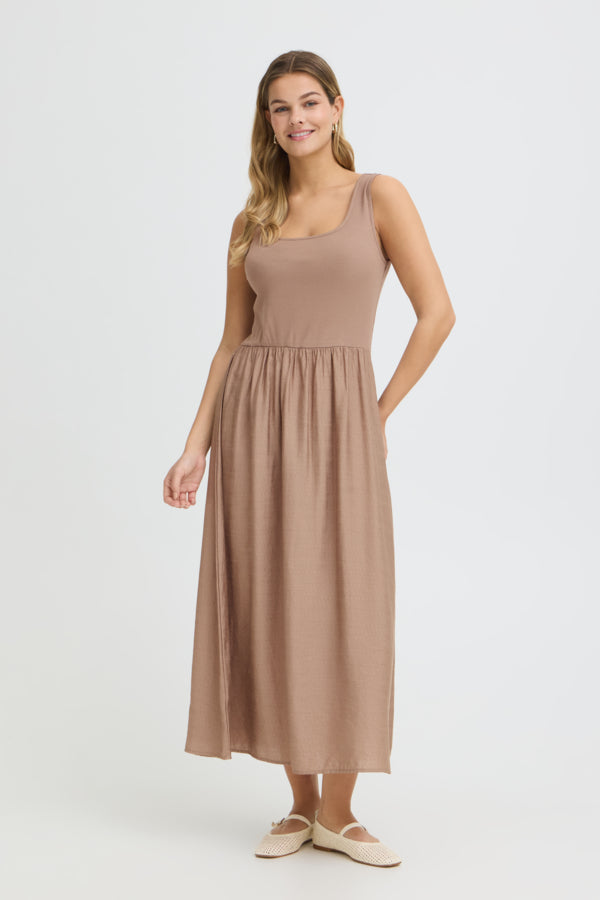 Jundy Dress