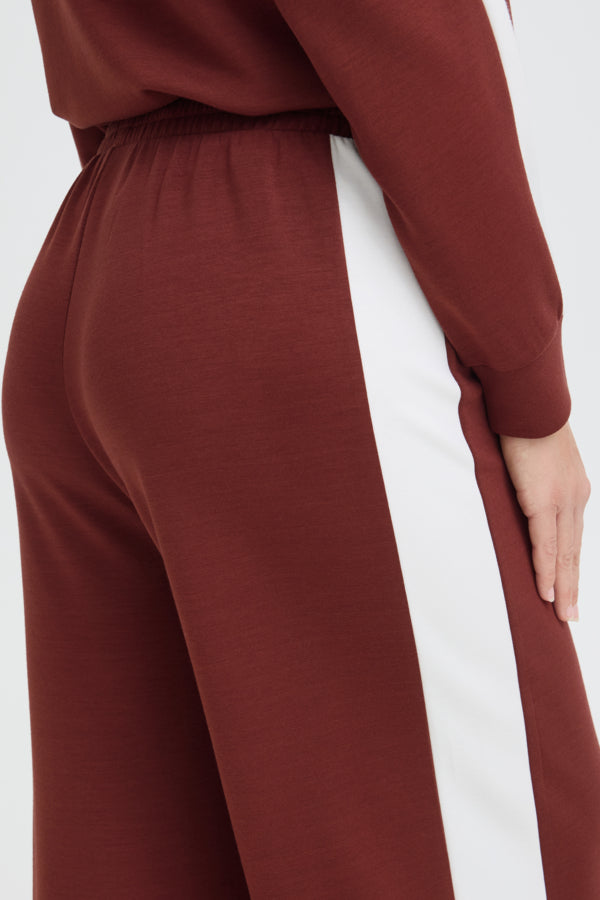 Aurora Pant With Panel