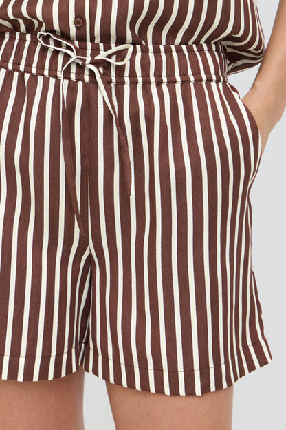 Evino Shorts