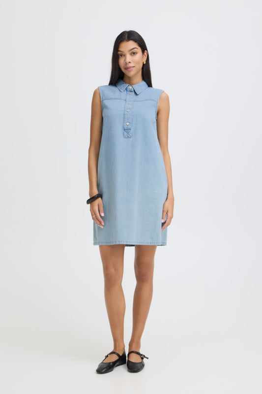 Kapuca Dress