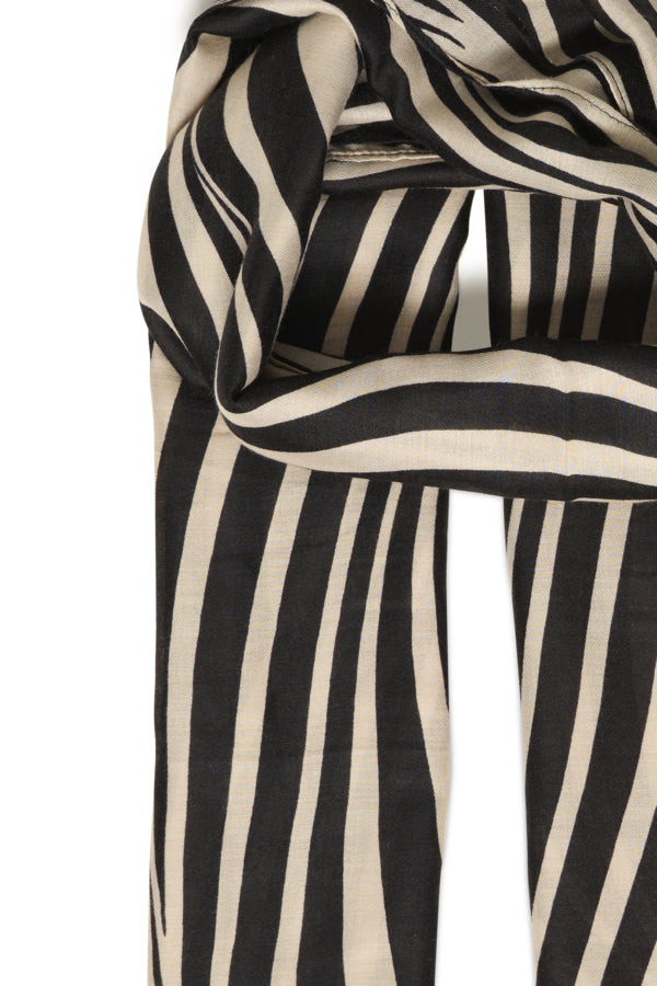 Wimona Wavy Lines Scarf