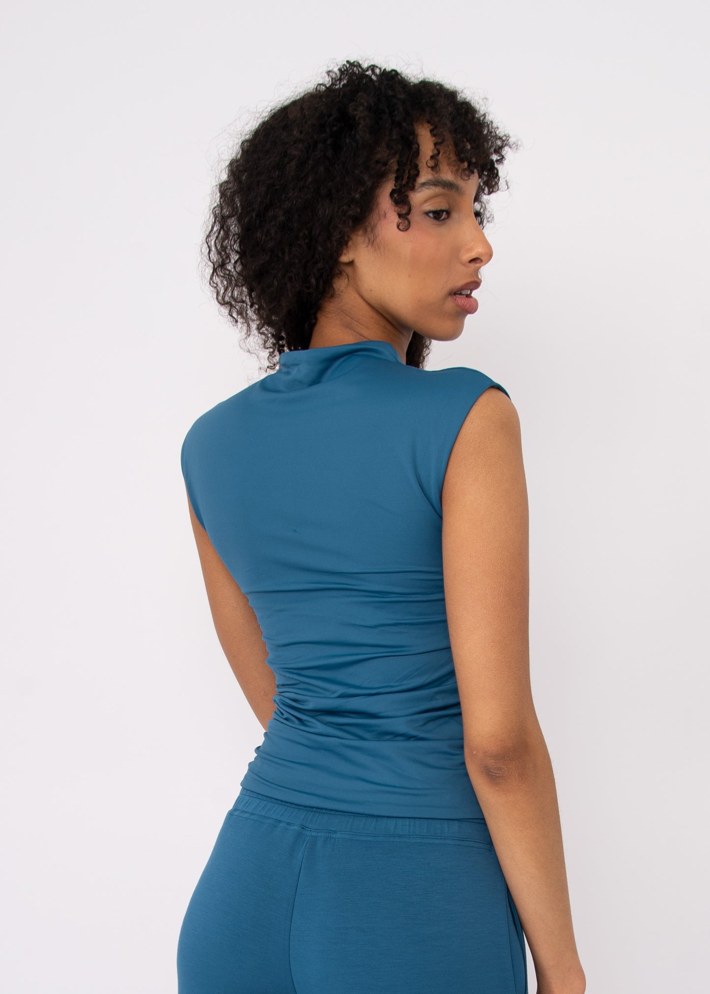 Yve Extended Sleeve Funnel Neck Top