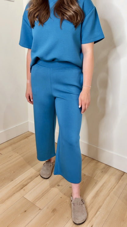 Victoria Cropped Pants