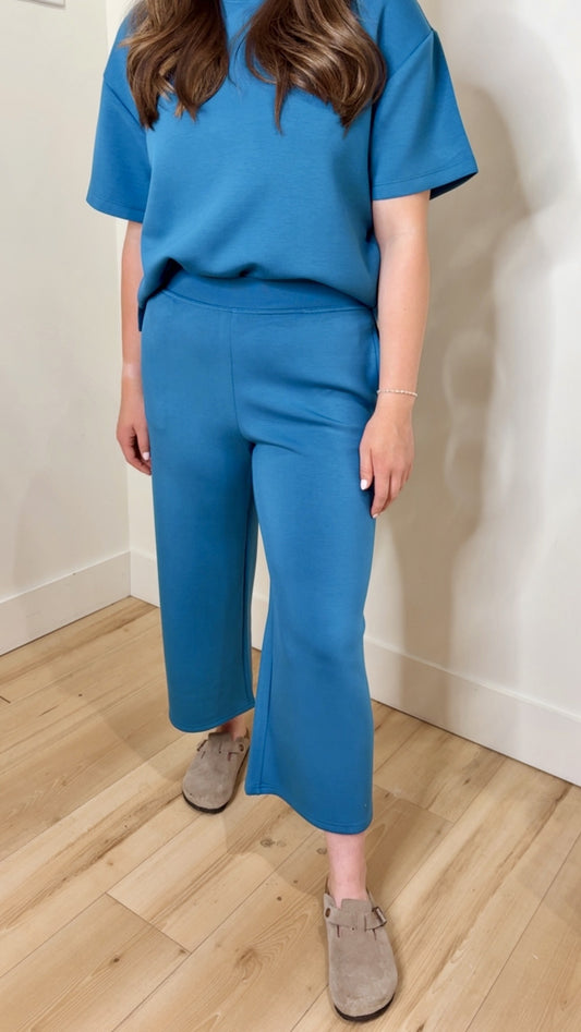 Victoria Cropped Pants