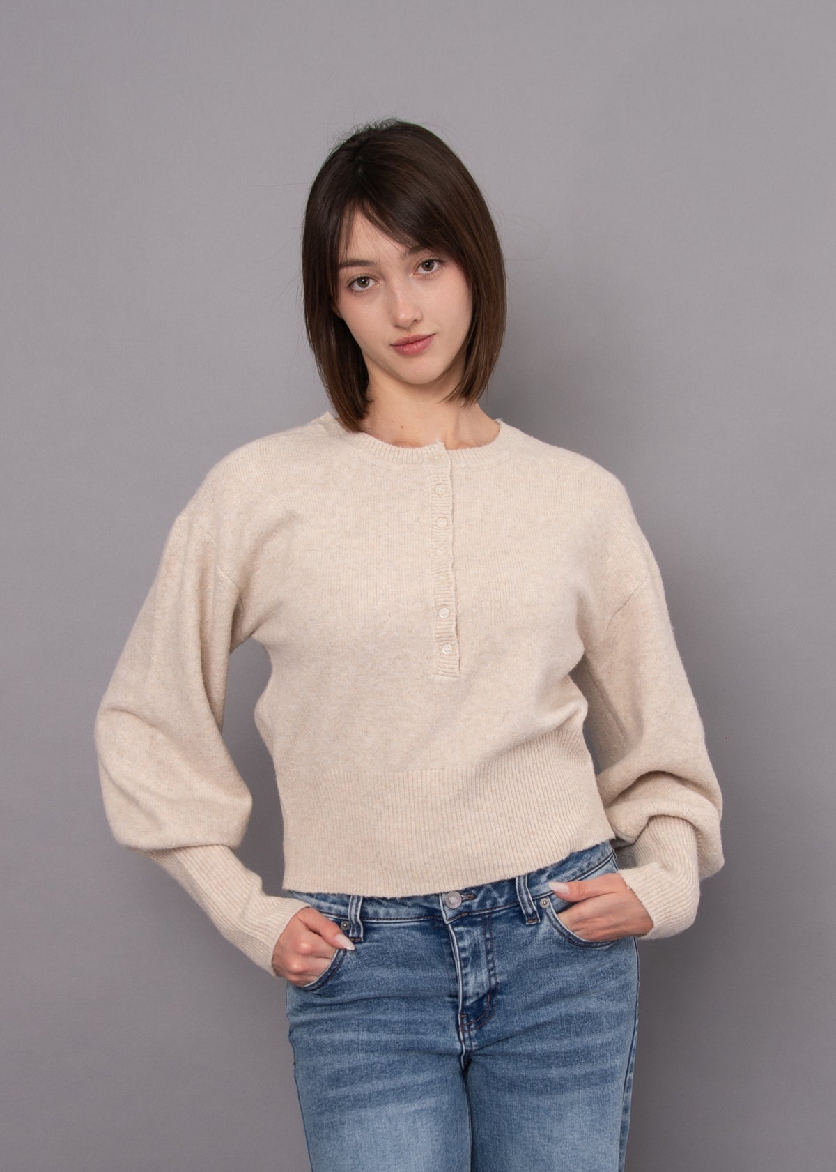 Formica Henley Pullover