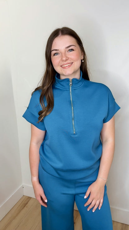 Dua Half Zip Top
