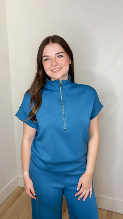 Dua Half Zip Top