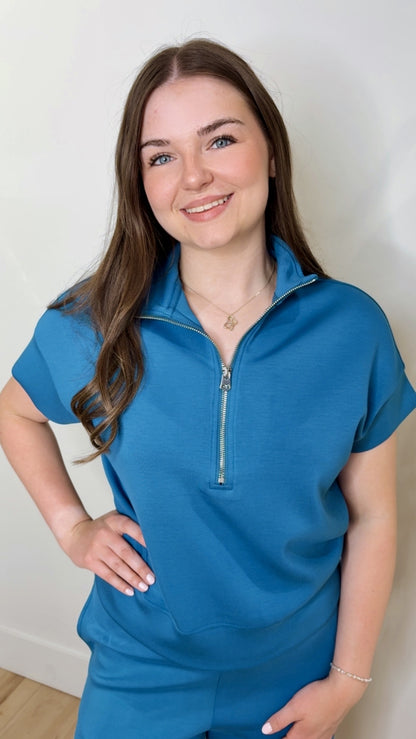 Dua Half Zip Top