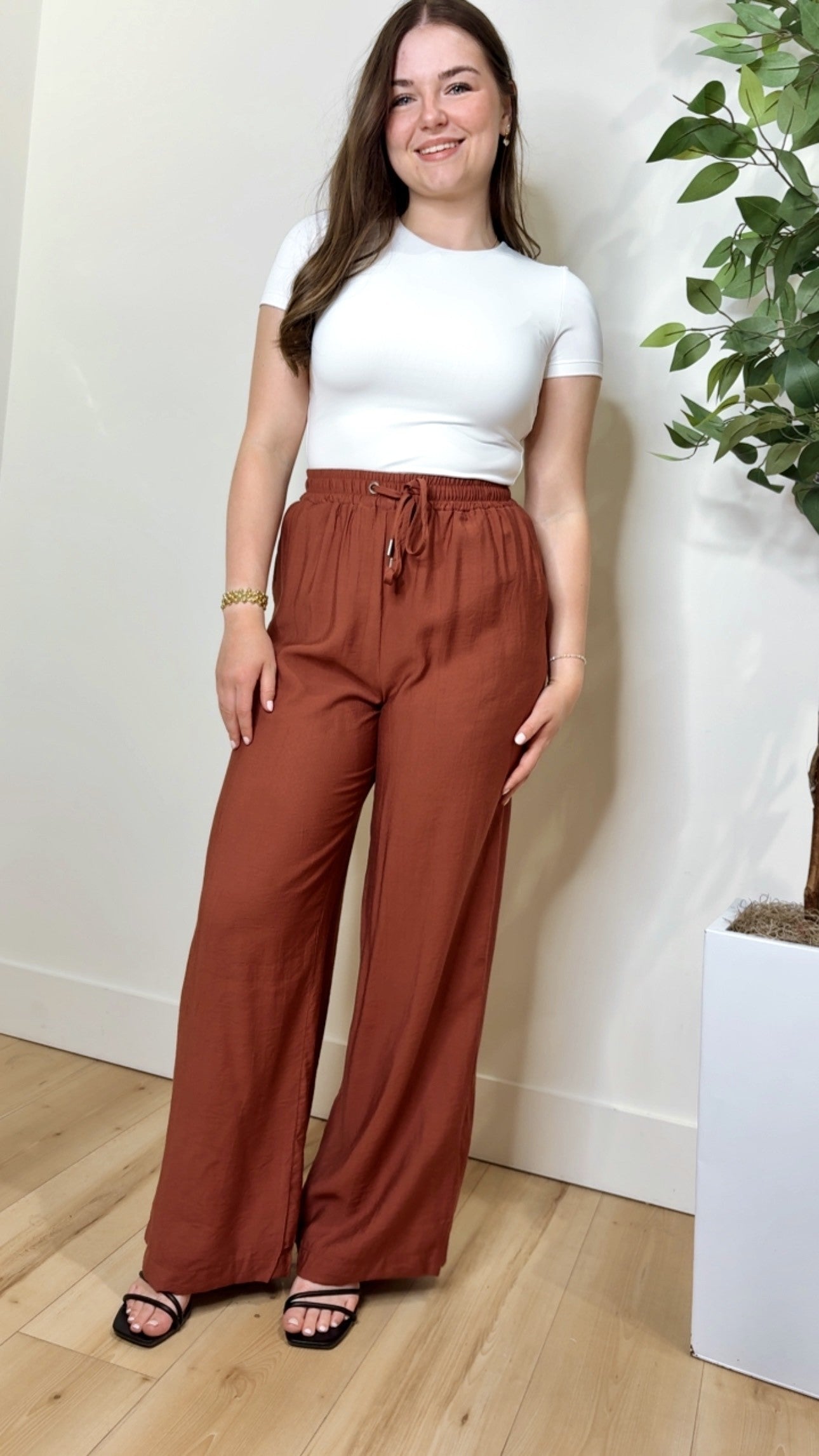 Emily Wide Leg Pant